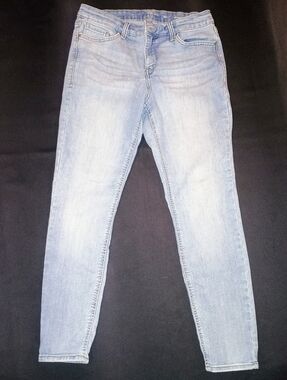 Crown & Ivy Light Wash Skinny Jeans